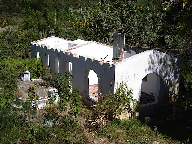 rear house from roof